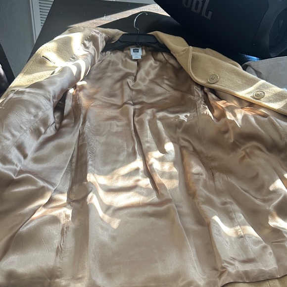 GAP Women's Tan Trench Coat - Picture 4 of 4